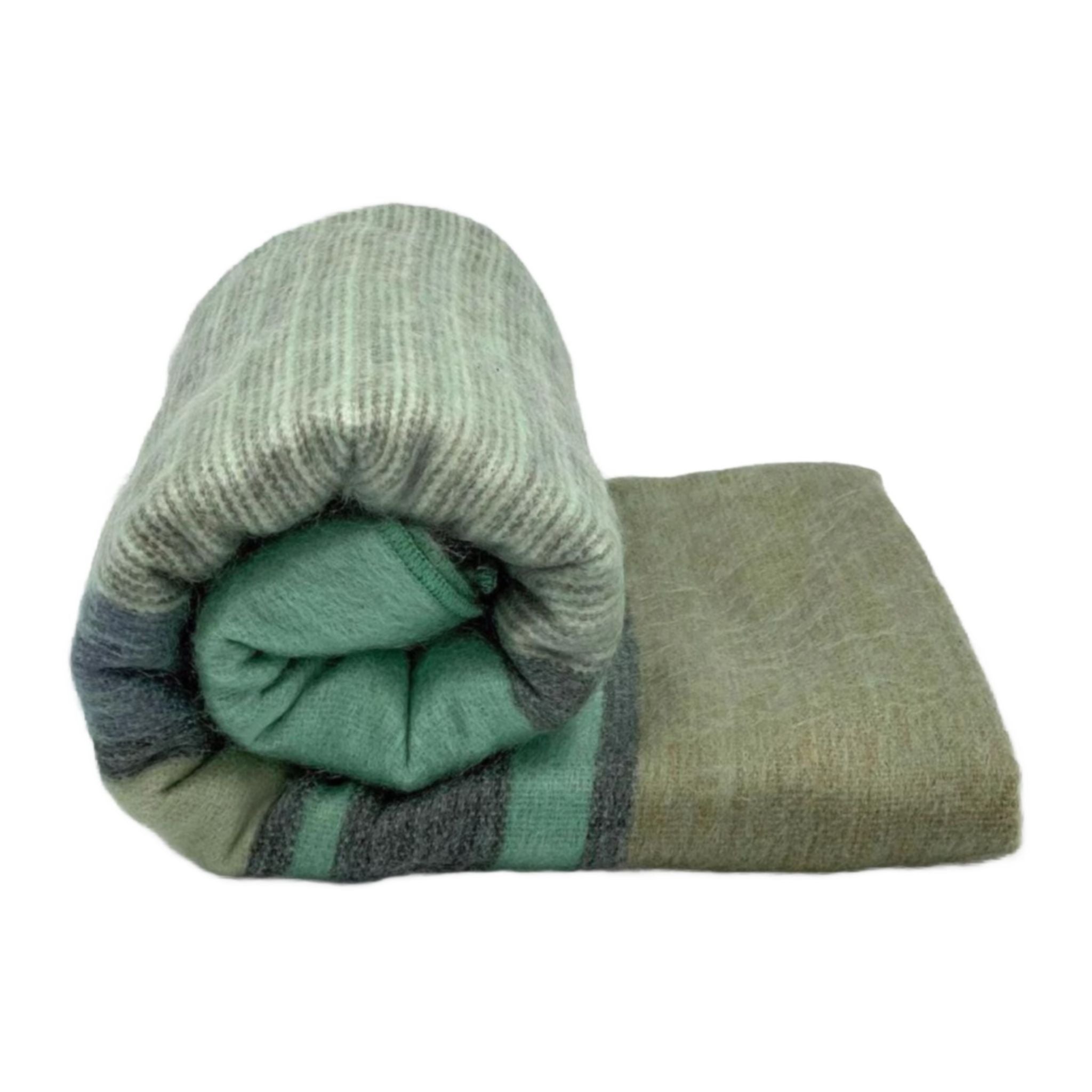 Simply Elevated - This beautiful alpaca wool blanket will keep you warm and cozy even on the coldest nights plus give your space a touch of class. Alpaca blankets are the finest in the world. It is incredibly soft and warm. Throw it over your couch, armchair or bed for a beautiful accent.