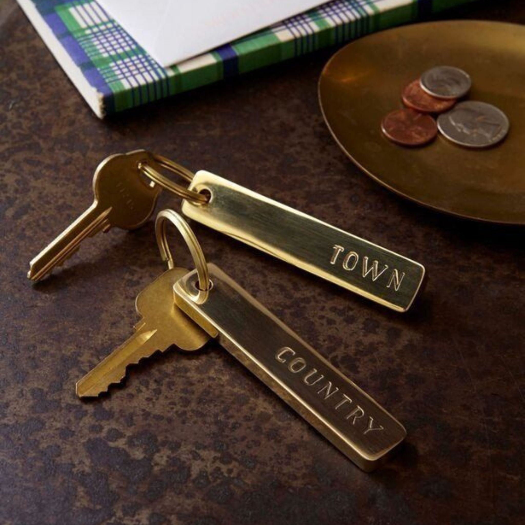 BRASS TOWN/COUNTRY KEY CHAIN PAIR