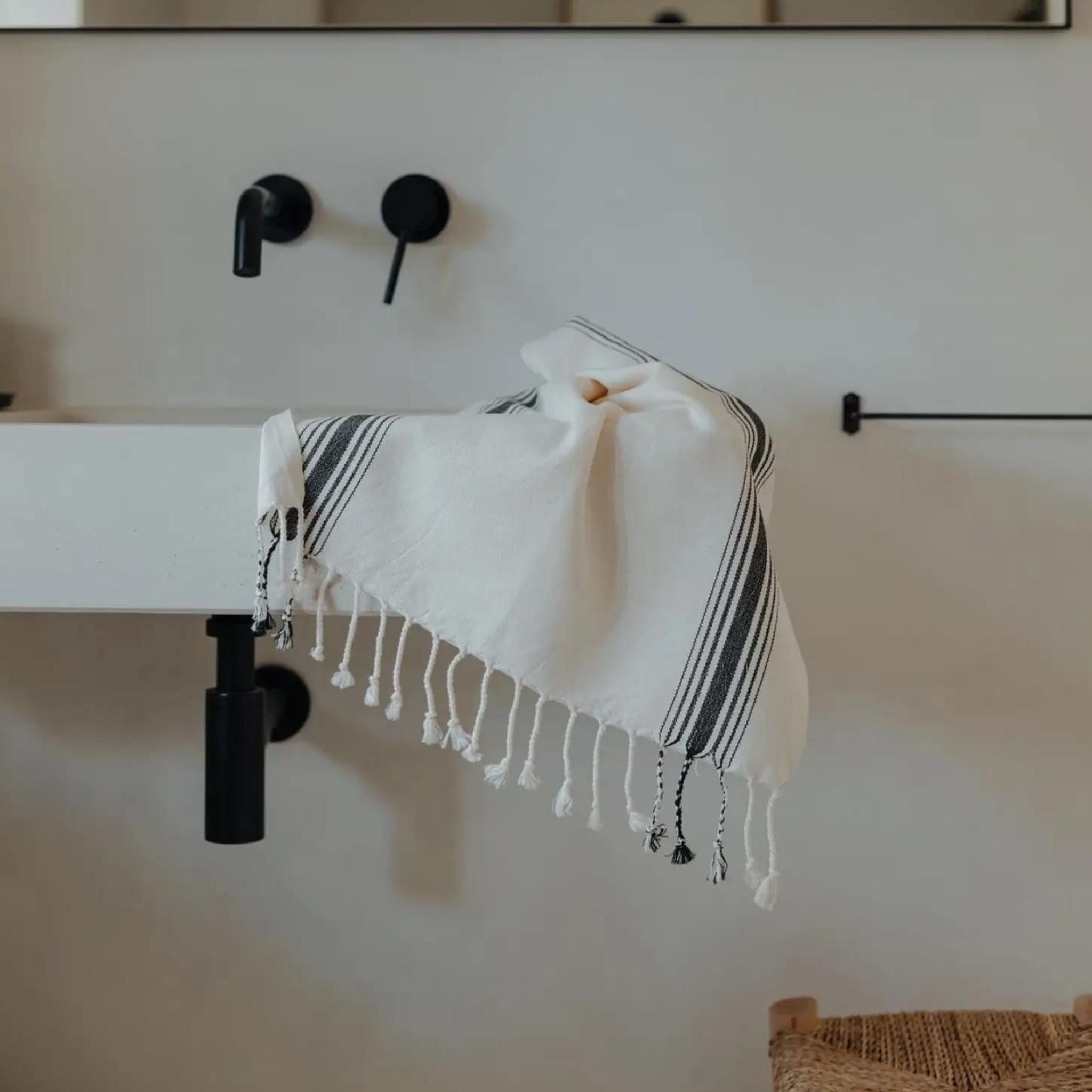 Bergama Cotton Hand Towel - Black & Salt
