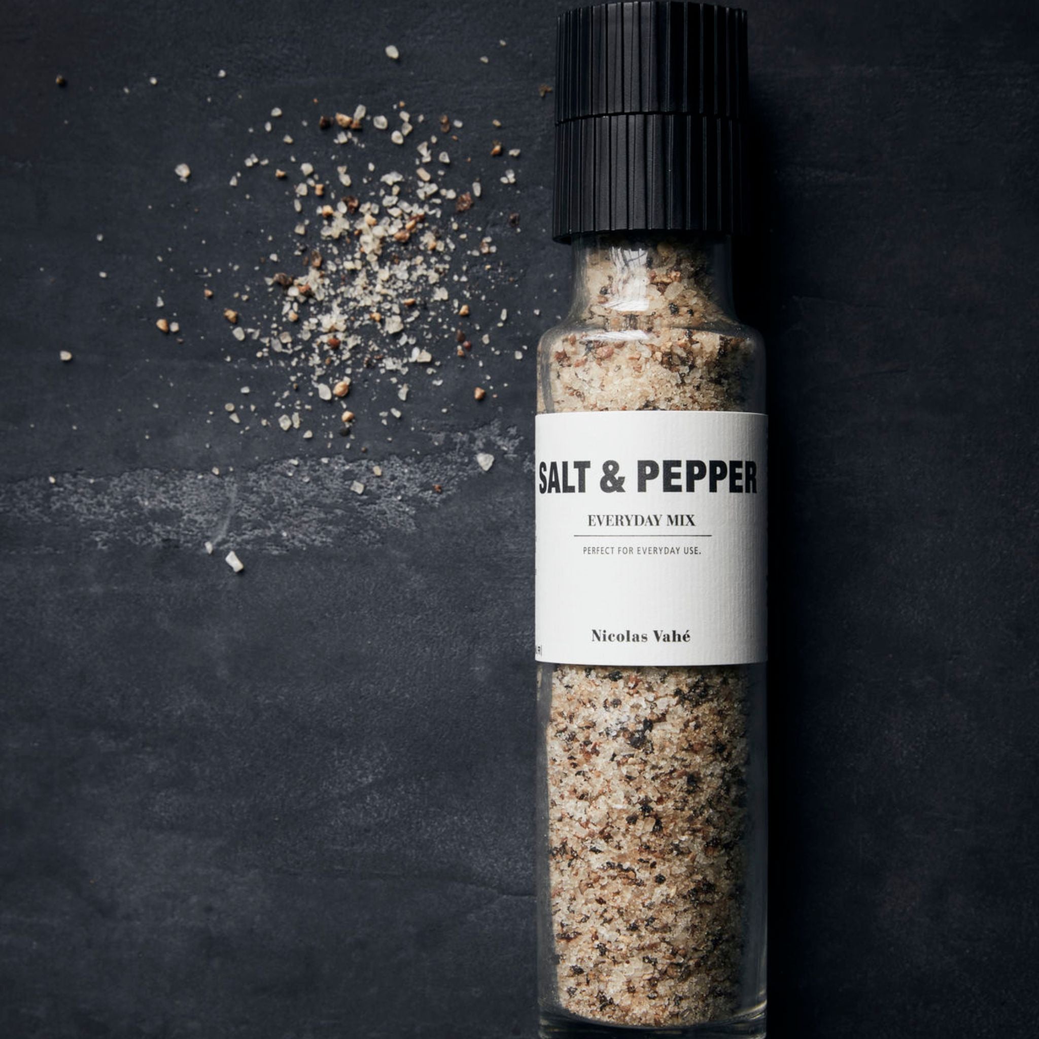 This salt and pepper mix from Nicolas Vahe is an elevated staple for every kitchen and dinner table. With a built-in grinder top for ease of use. Simply Elevated