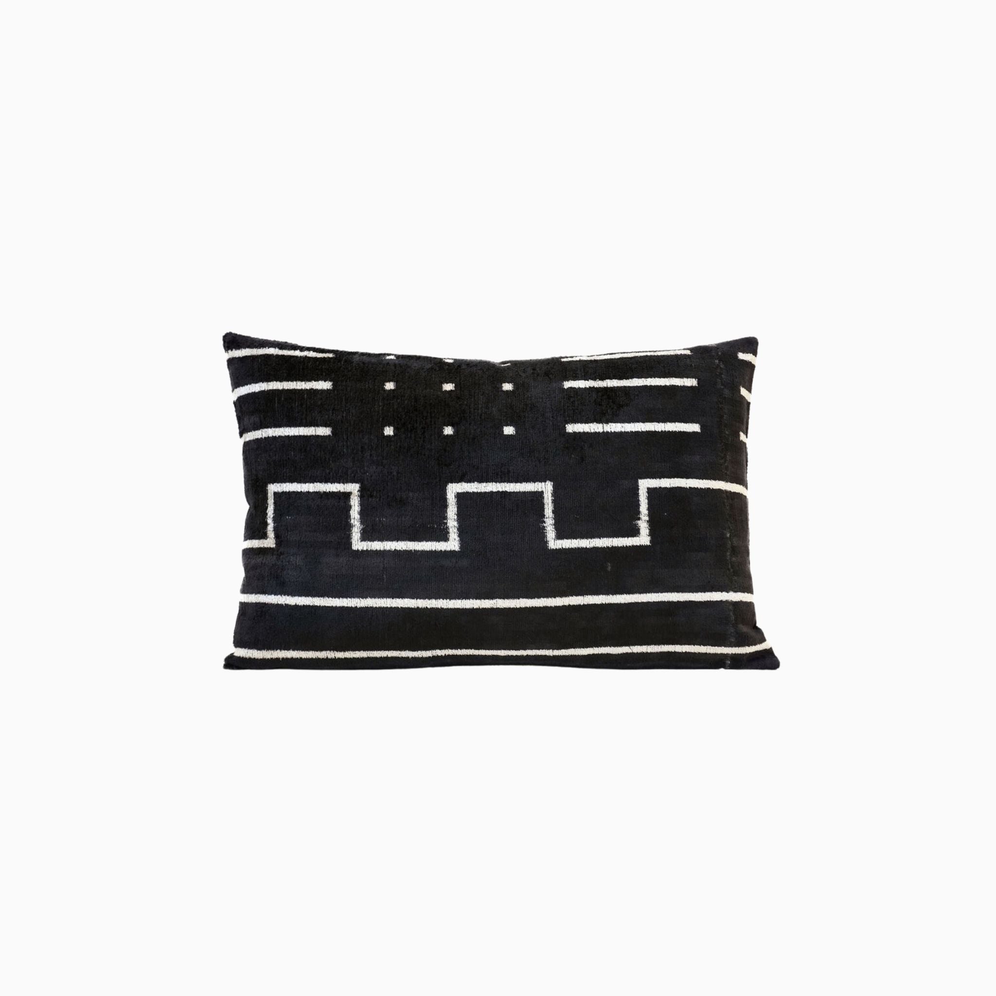 MIRIAM THROW PILLOW - Simply Elevated Home Furnishings 